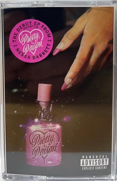 Nessa Barrett-pretty Poison -k7-