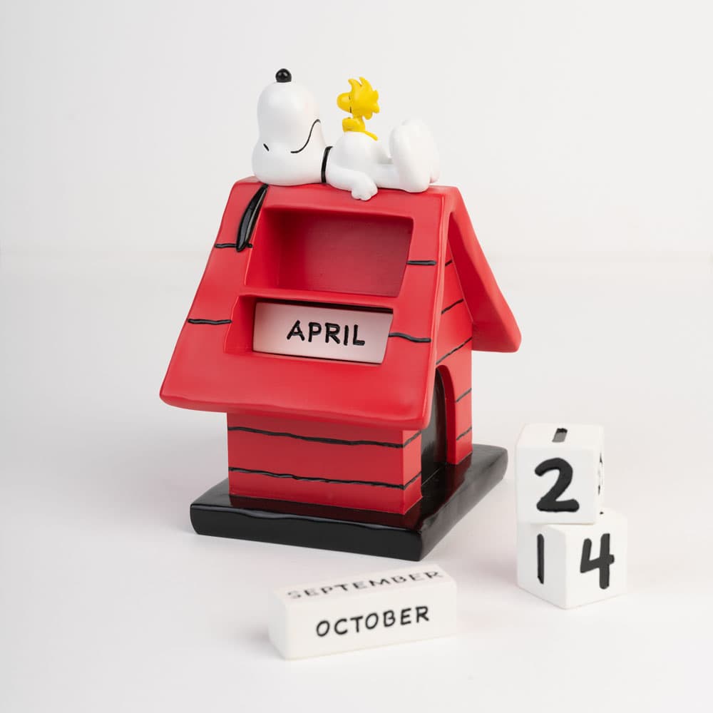 Peanuts: Snoopy (Calendario Perpetuo 3D)